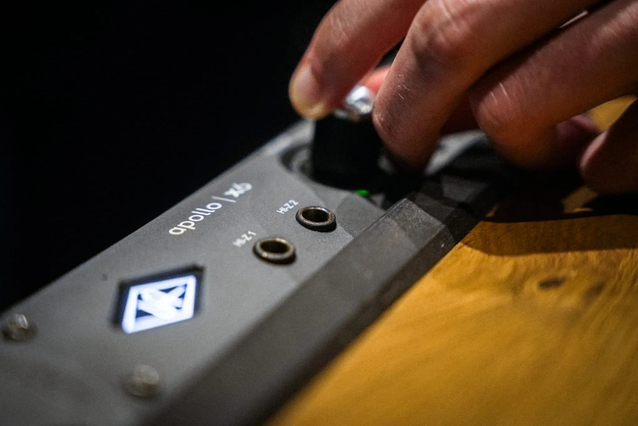 Réglage de l’interface audio Apollo sur le bureau de la régie
